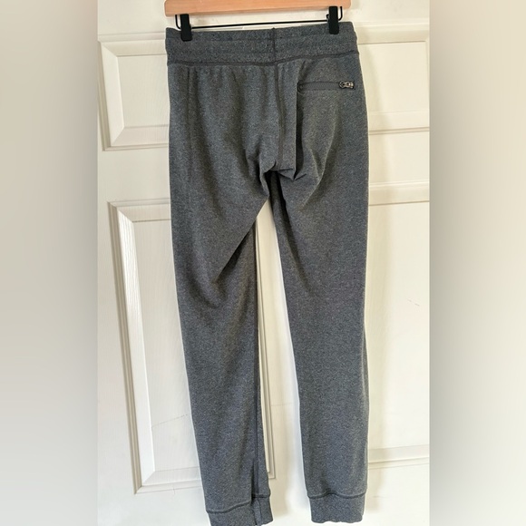 Lululemon grey sweat pant size 4 - Picture 3 of 6
